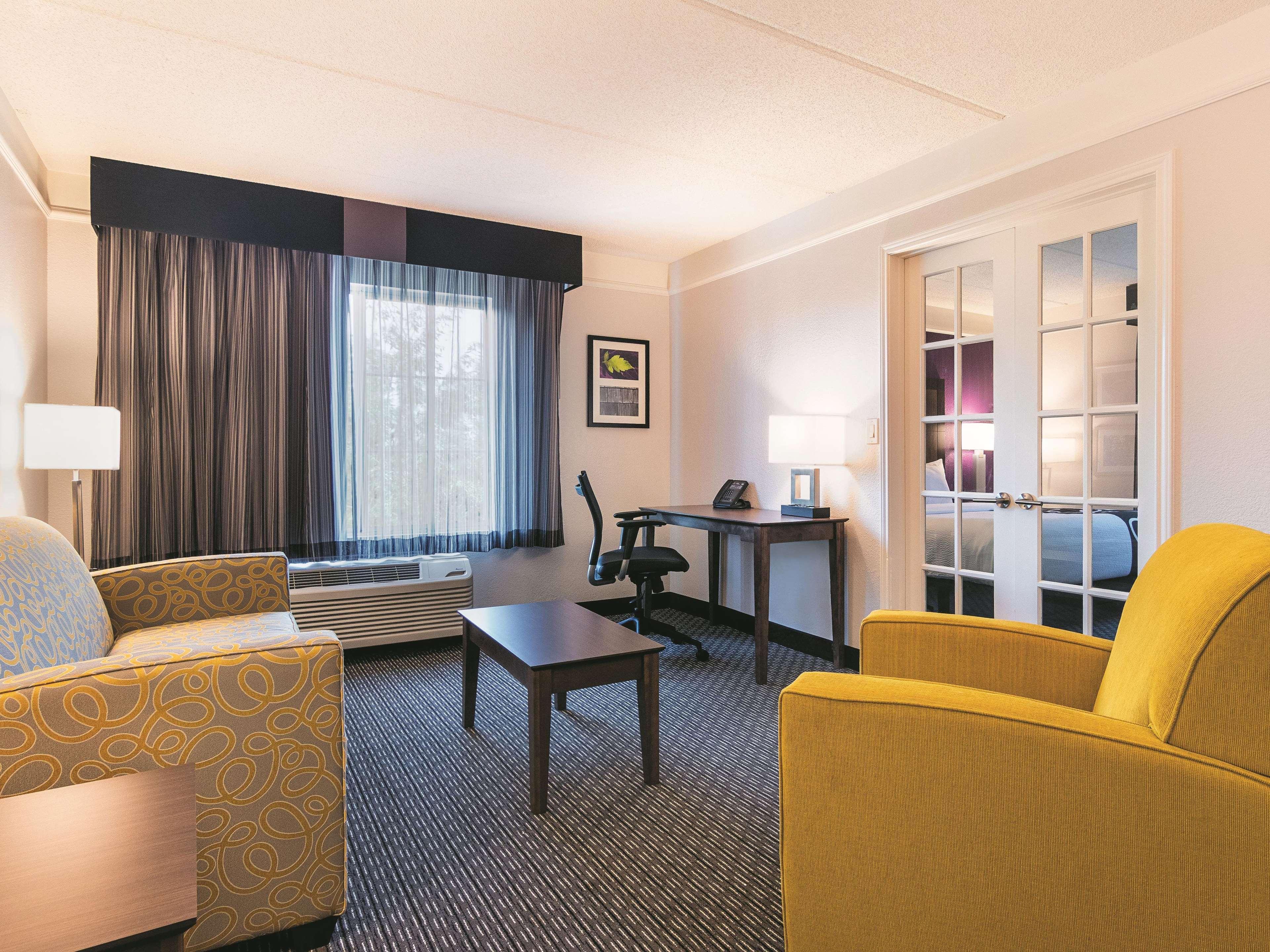 La Quinta By Wyndham Atlanta Conyers Hotel Eksteriør billede
