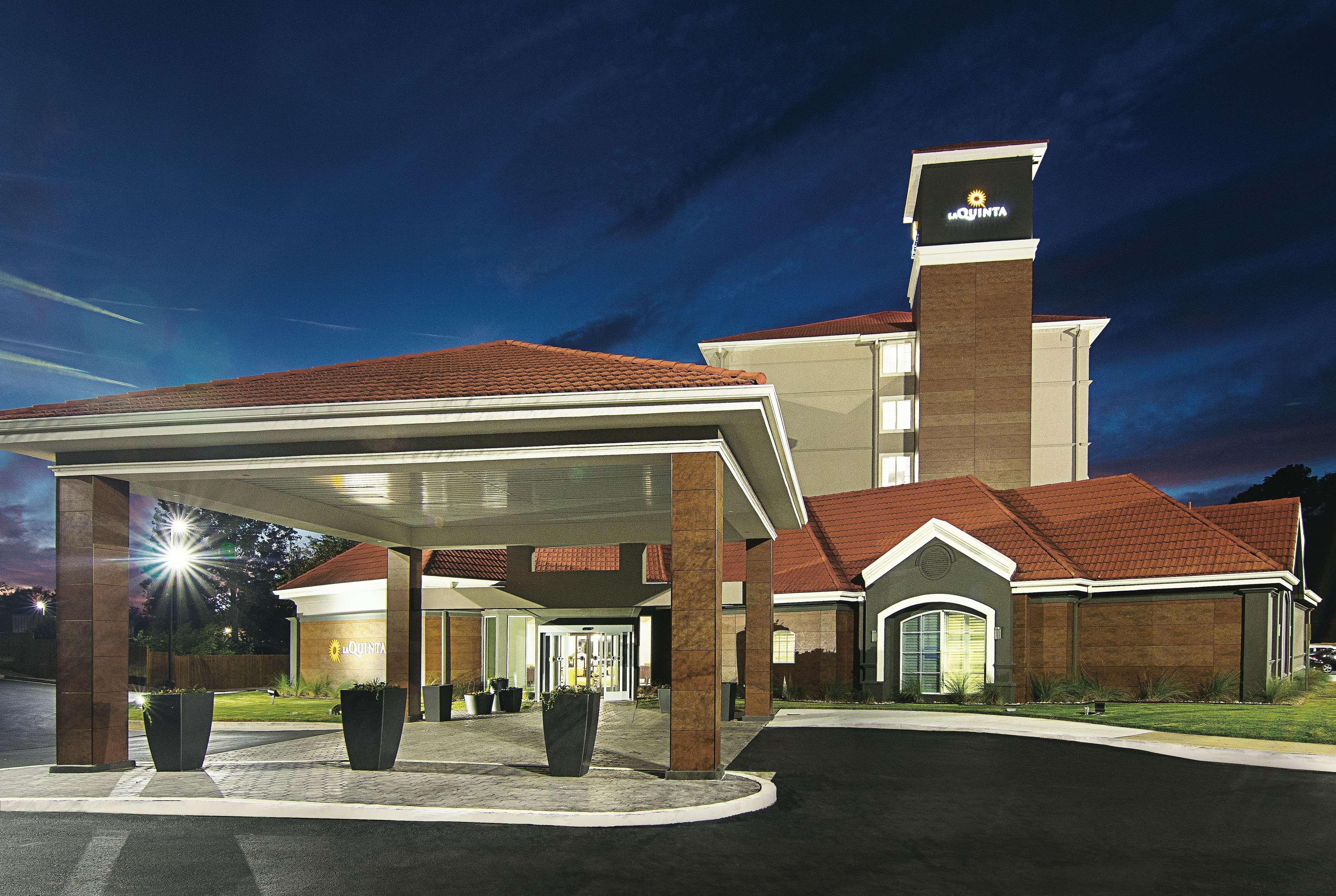 La Quinta By Wyndham Atlanta Conyers Hotel Eksteriør billede