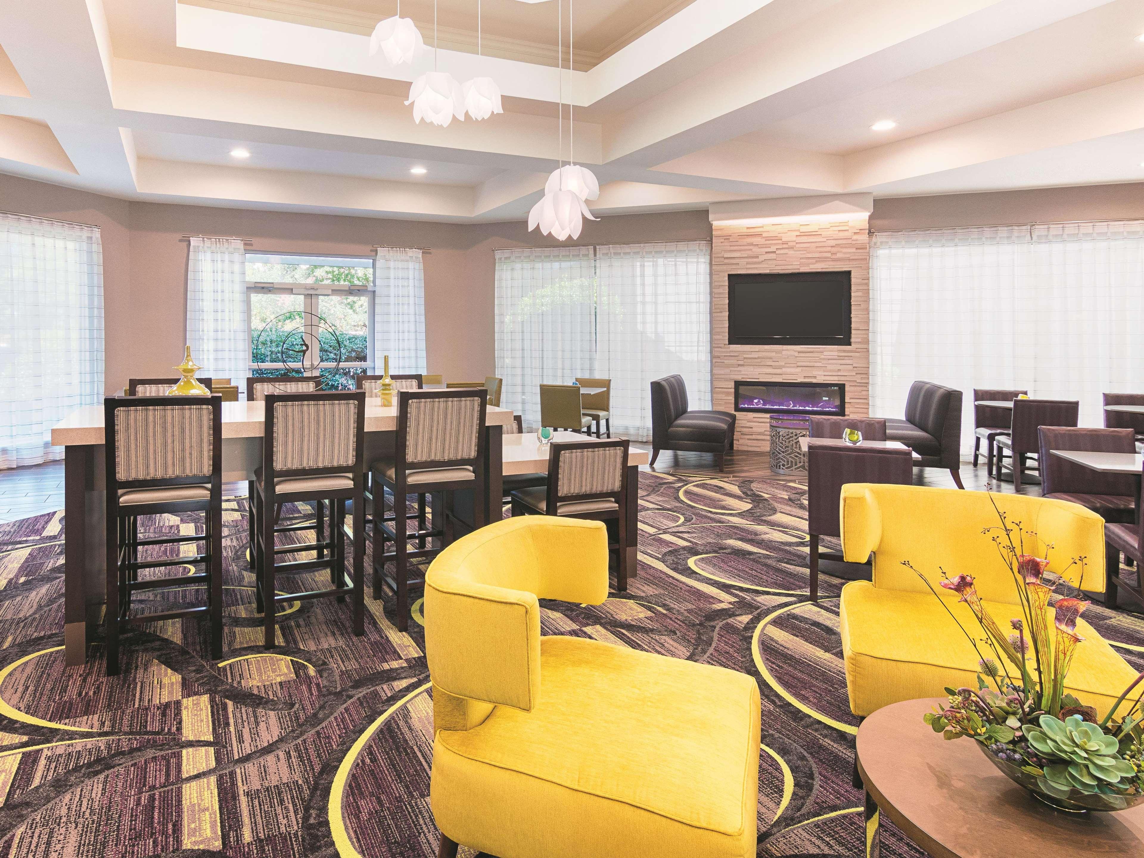 La Quinta By Wyndham Atlanta Conyers Hotel Eksteriør billede