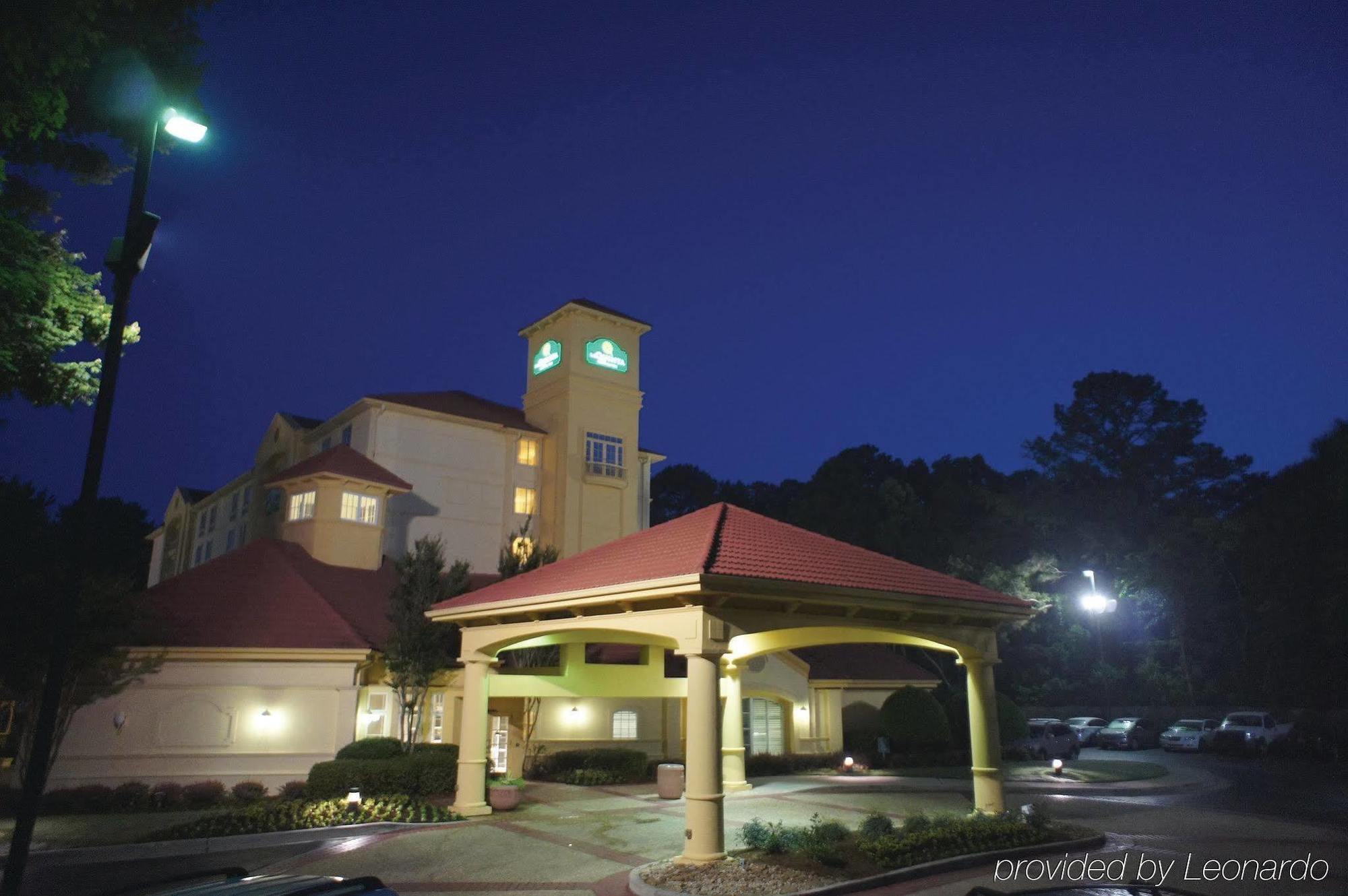 La Quinta By Wyndham Atlanta Conyers Hotel Eksteriør billede